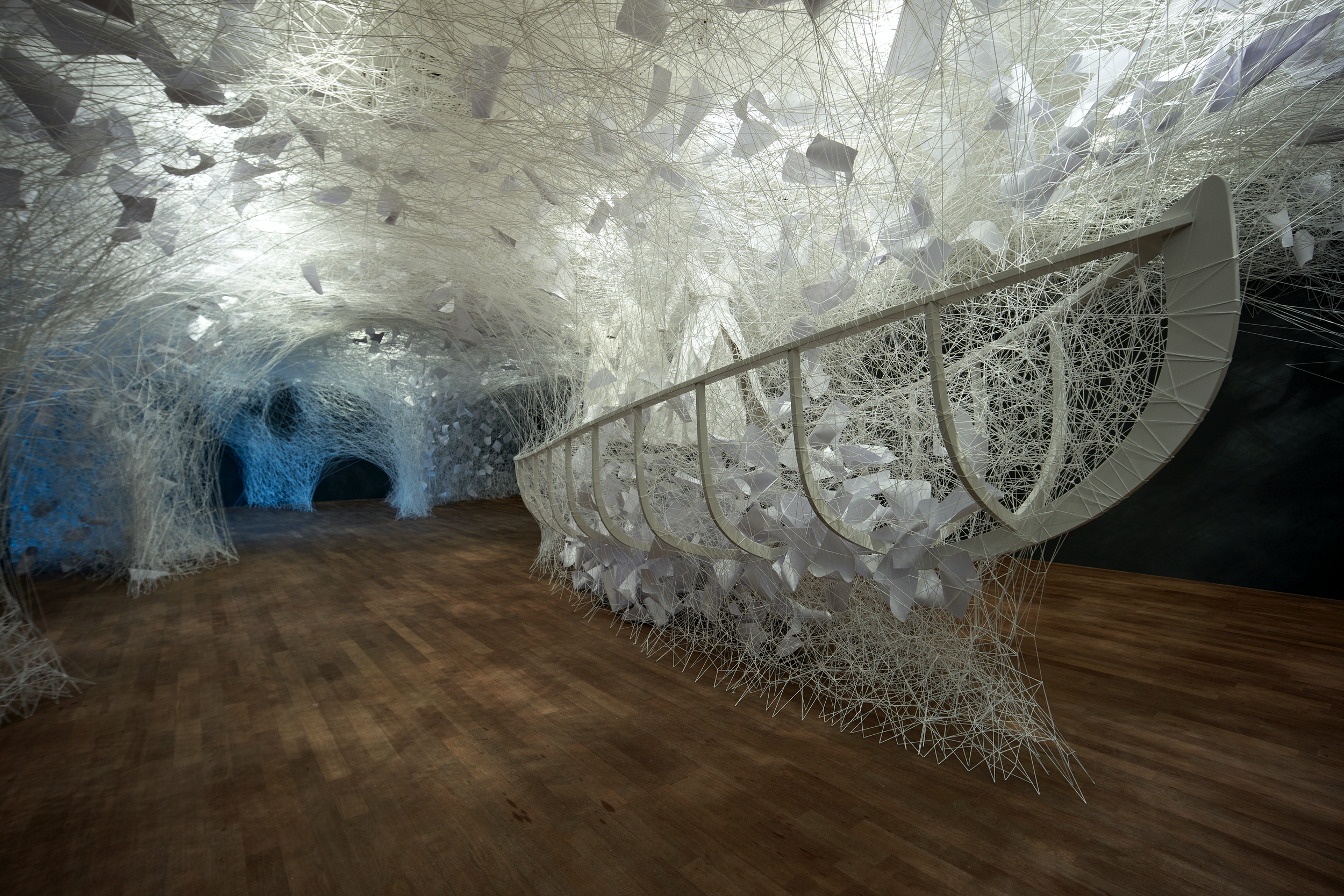 CHIHARU SHIOTA–塩田千春